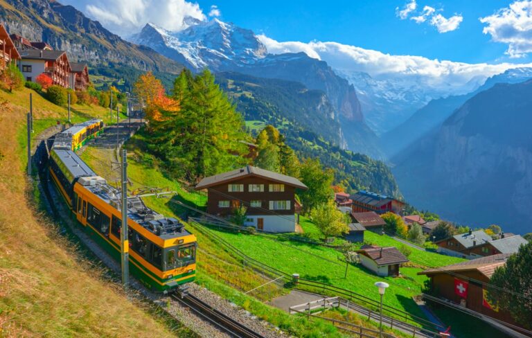 Lange treinreis Zwitserland